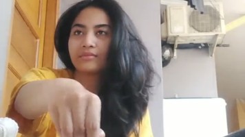 Bokep Premium Dinda Doyan Sepong Kontol Cowoknya