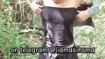Bokep Premium Lia aka Liamasihsma Ekshib Dihutan Belantara