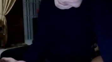 Sepongan Nikmat Pacar Jilbab Pas Rumah Lagi Sepi
