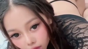 Sepongan Mantab Miss Sasya Tobrut Bening